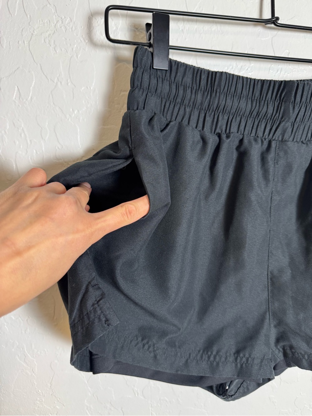 WILO The Label High Waisted 2-in-1 Running Shorts Black Lined Athletic - Picture 4 of 10
